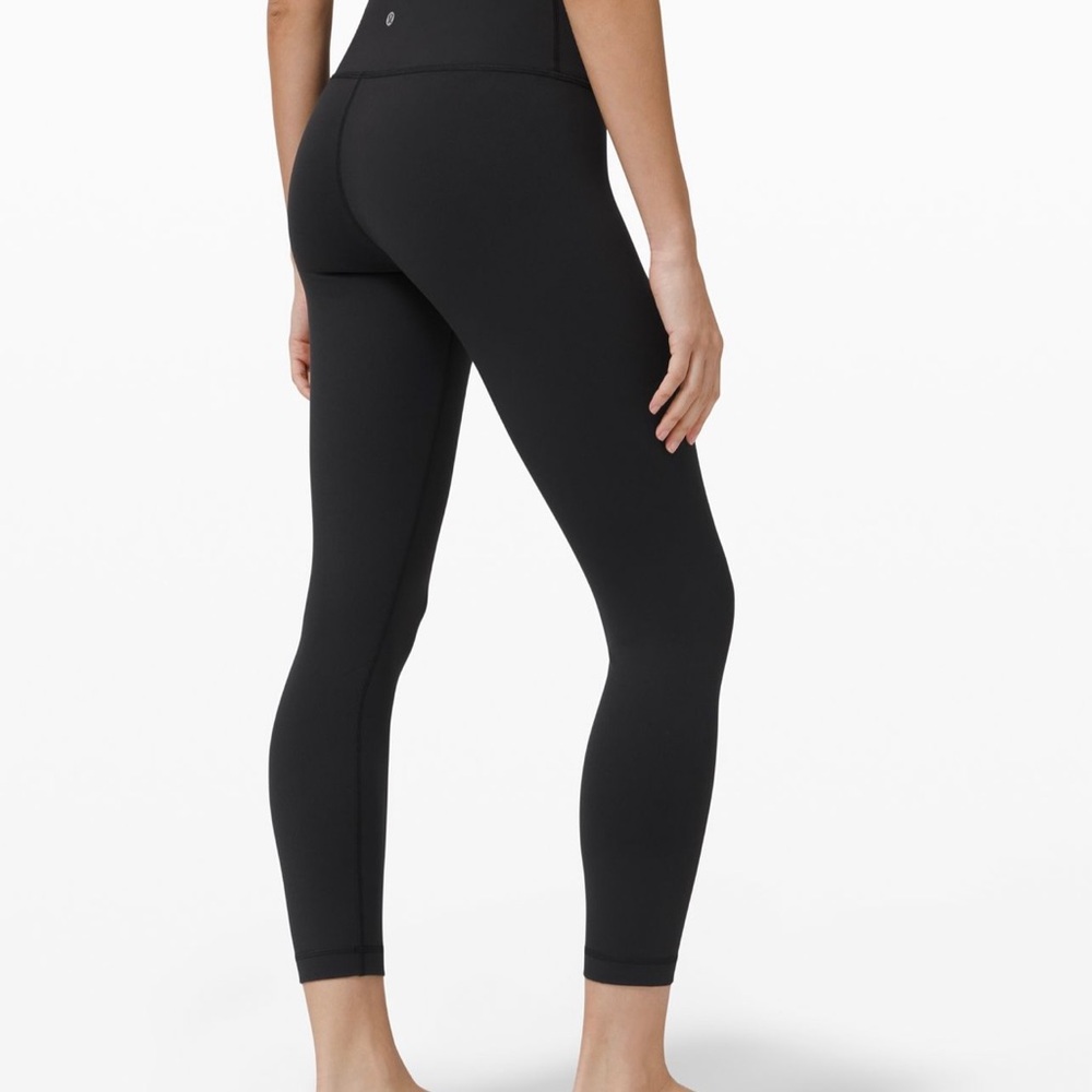 Lululemon black leggings - Picture 2 of 7